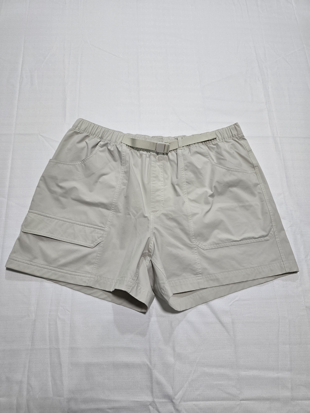 Avia Light Beige Women’s Casual Utility Shorts Size Large(12-14)